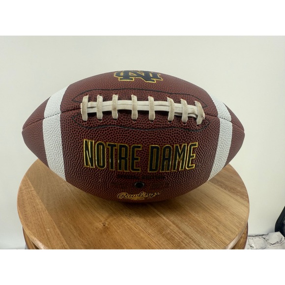 Notre Dame Fighting Irish Rawlings Football NCAA College Team Sports Memorabilia - Picture 1 of 2